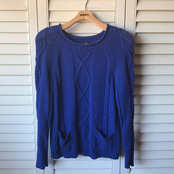 Forever 21 Sweaters - Very Blue Forever 21 Sweater 💙